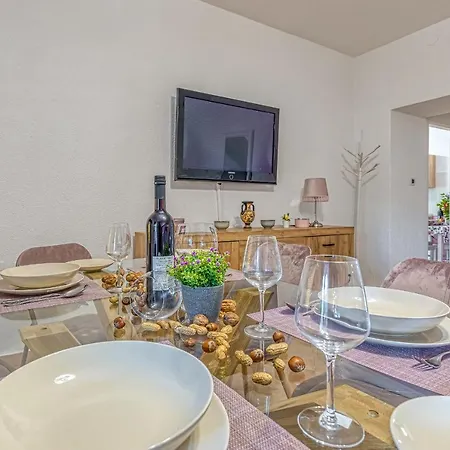Eden House Holiday home