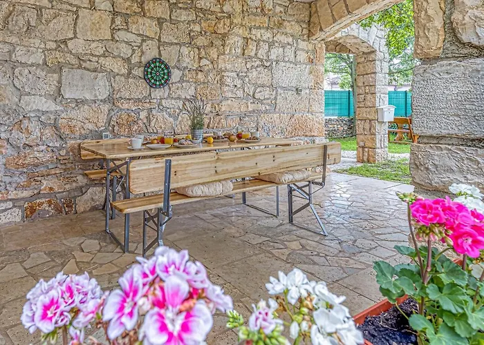Eden House Nyaraló Kanfanar