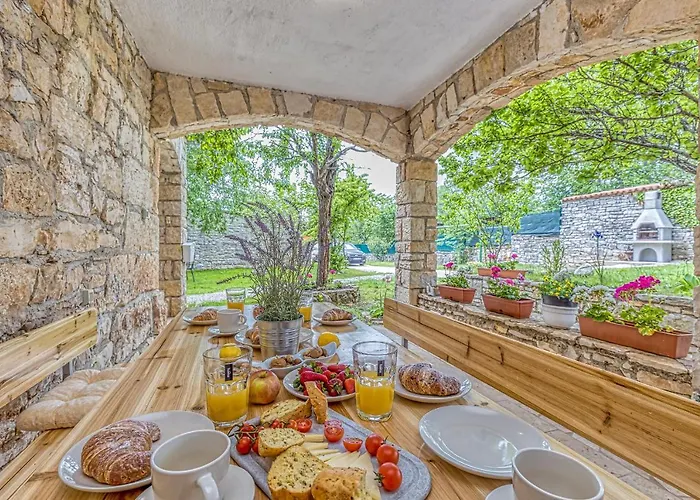 Nyaraló Eden House Kanfanar