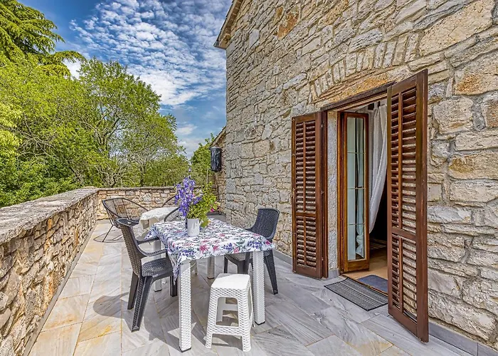 Eden House Nyaraló