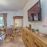 Eden House Kanfanar