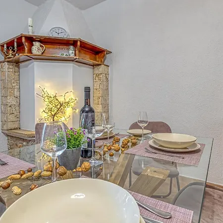 Nyaraló Eden House Kanfanar