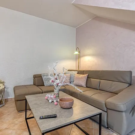 Eden House Hébergement de vacances Kanfanar