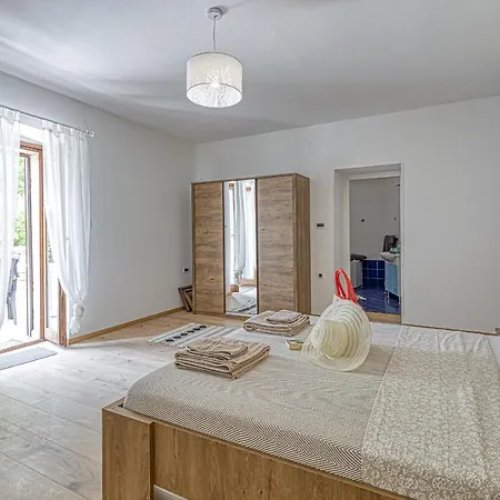 Eden House Hébergement de vacances